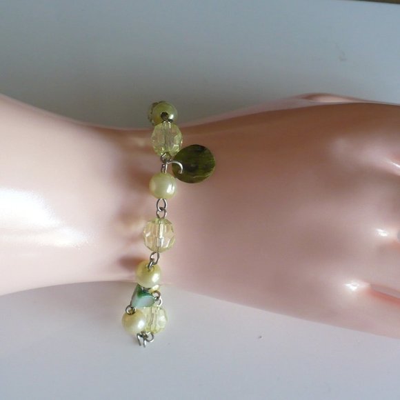 ❤️Retro Reconstructed Bracelet Green-Cream 8" - Picture 2 of 5